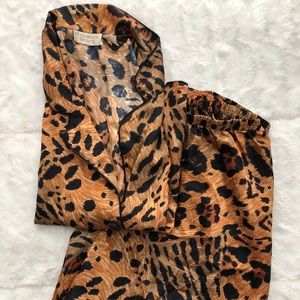 Vintage Victoria’s Secret PJ Set